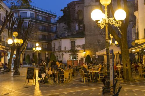 Plaza Platero i Jerez