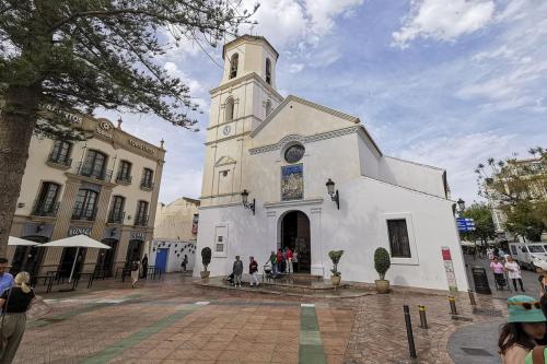 Iglesia De El Salvador i Nerja 